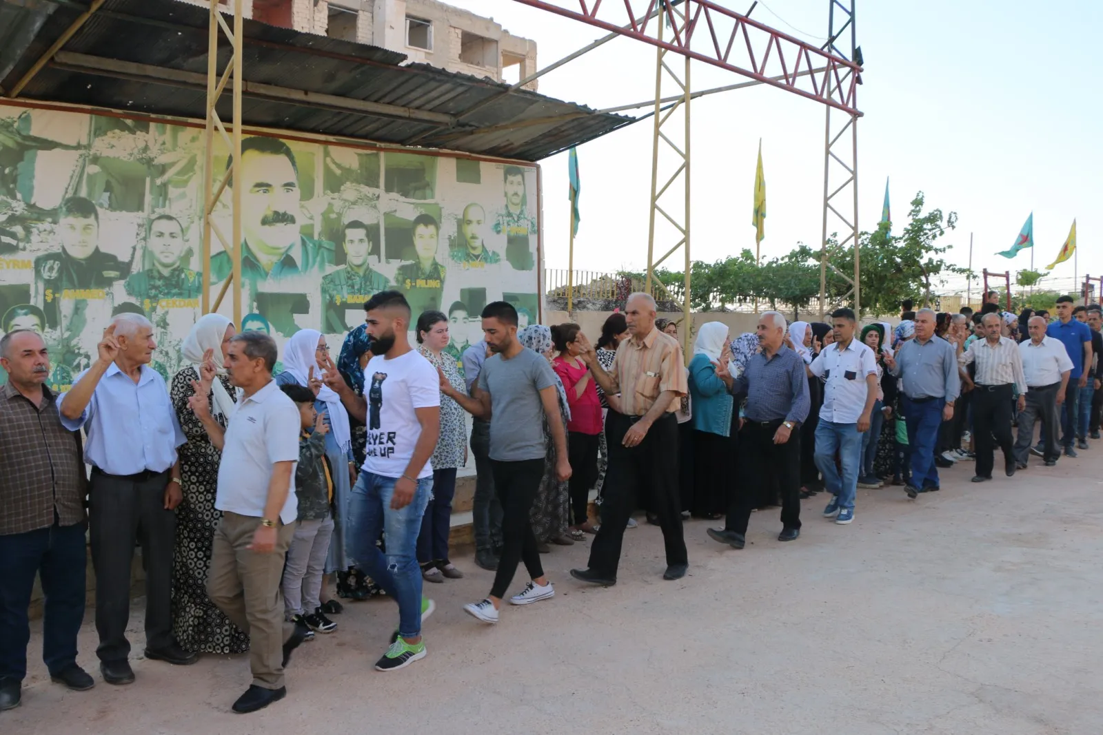 Şêniyên Bakur û Rojhilatê Sûriyê cejna xwe bi zarokên xwe yên şehîd re dest pê kirin