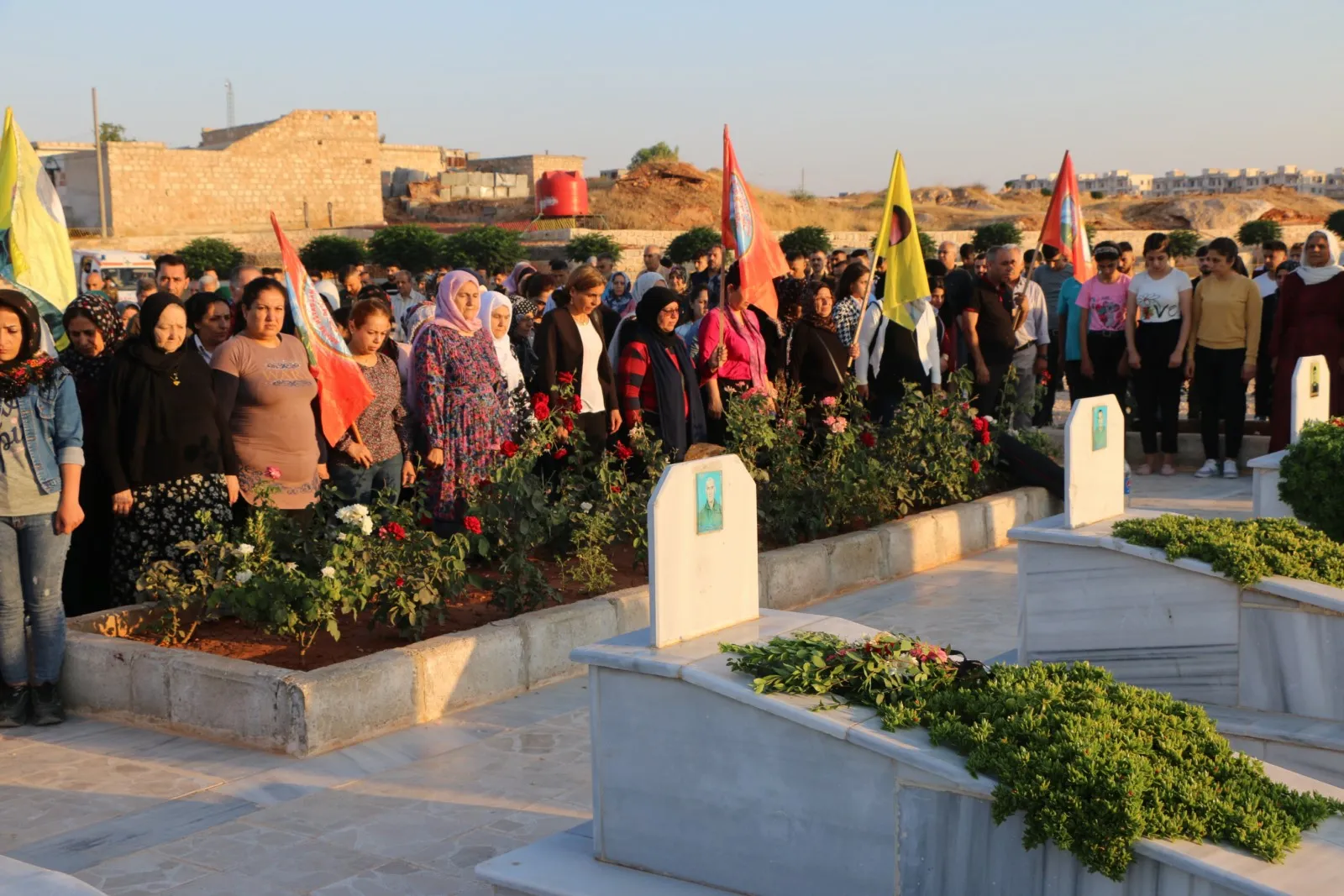 Şêniyên Bakur û Rojhilatê Sûriyê cejna xwe bi zarokên xwe yên şehîd re dest pê kirin