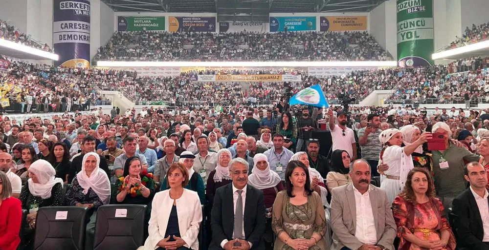 5. Kongreya HDP’ê ya Mezin dest pê kir