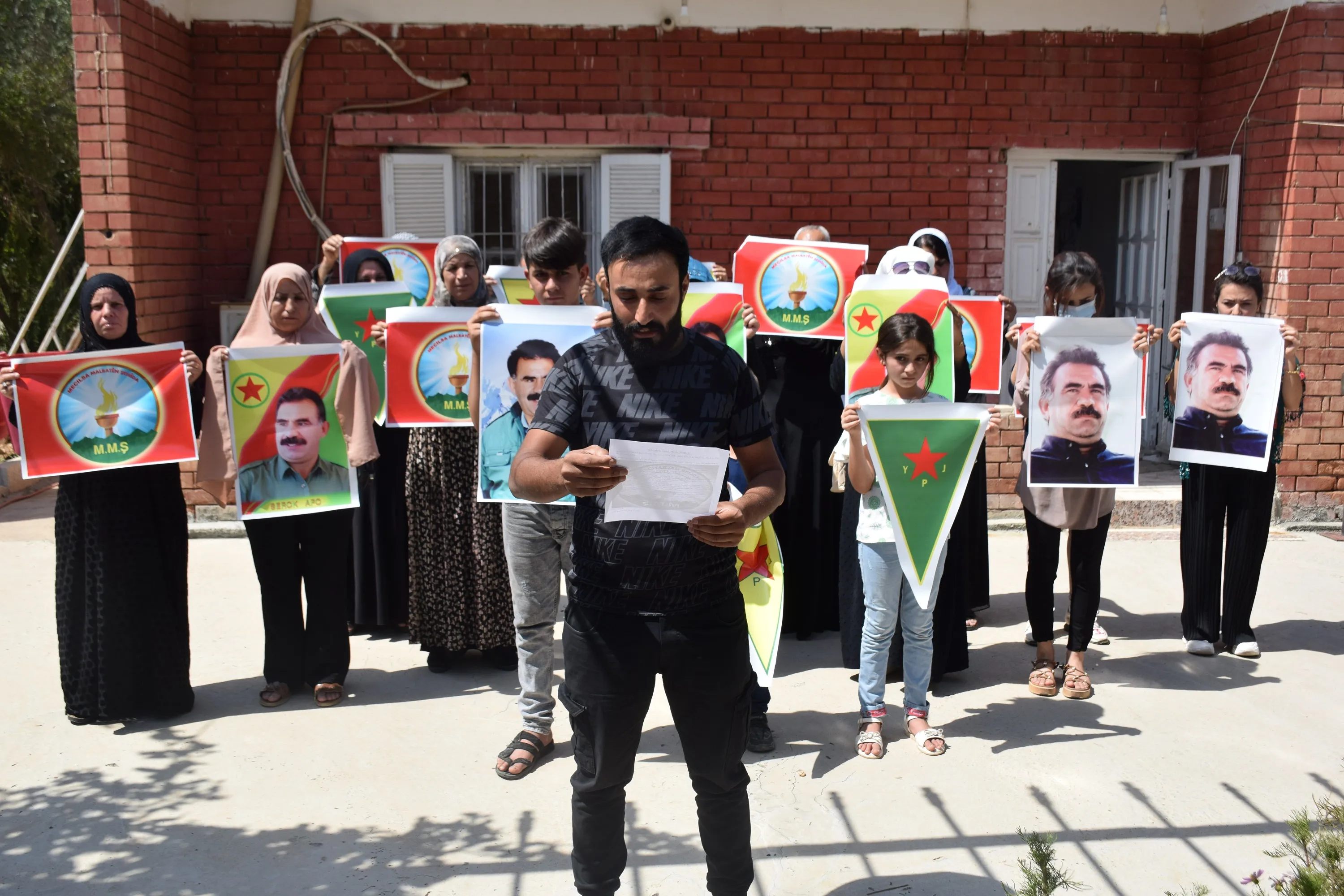 ‛Divê ciwan li dijî êrişên dewleta Tirk bi erkên xwe yên dîrokî rabin’