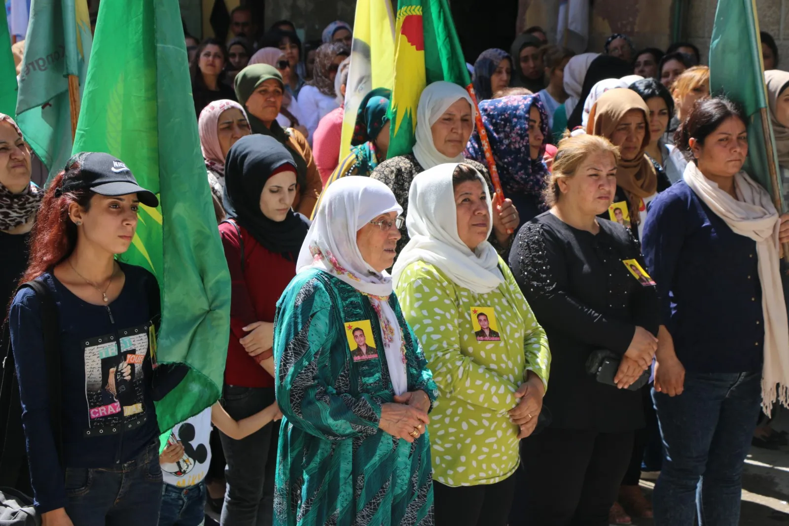 Şêniyên Şêxmeqsûd û Eşrefiyê sersaxî da malbata şehîd Cûdî Amanos