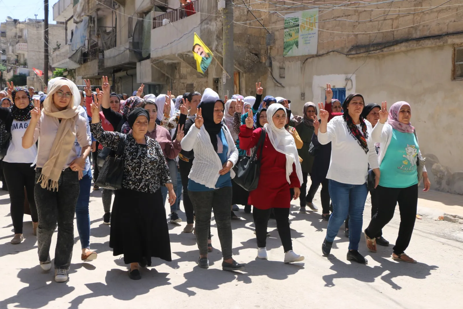 Şêniyên Şêxmeqsûd û Eşrefiyê sersaxî da malbata şehîd Cûdî Amanos