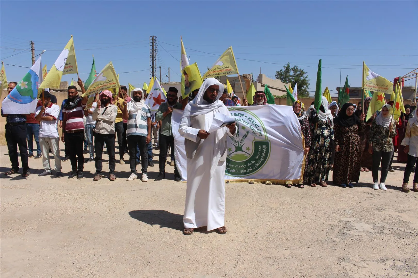 Li Bakur û Rojhilatê Sûriyê li dijî êrişa li Zaxo û Kobanê bertek