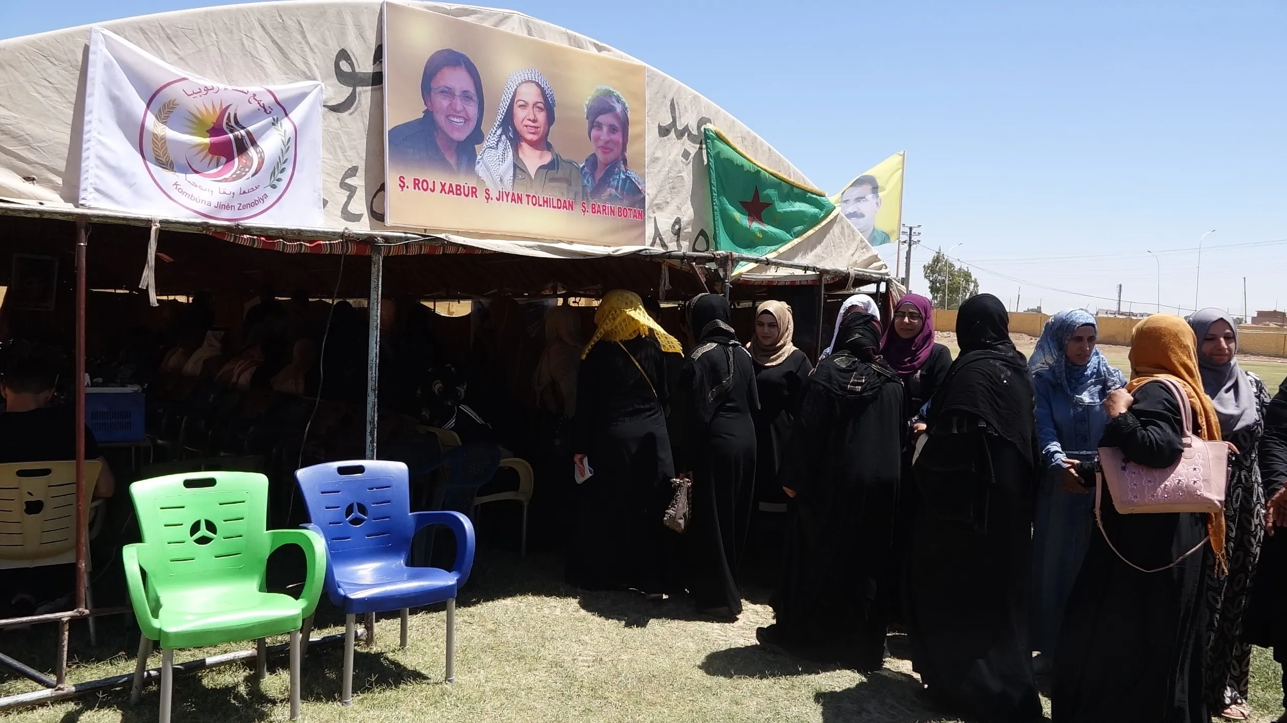 Di konê sersaxiyê de sûcên dewleta Tirk û bêdengiya navneteweyî hatin şermezarkirin