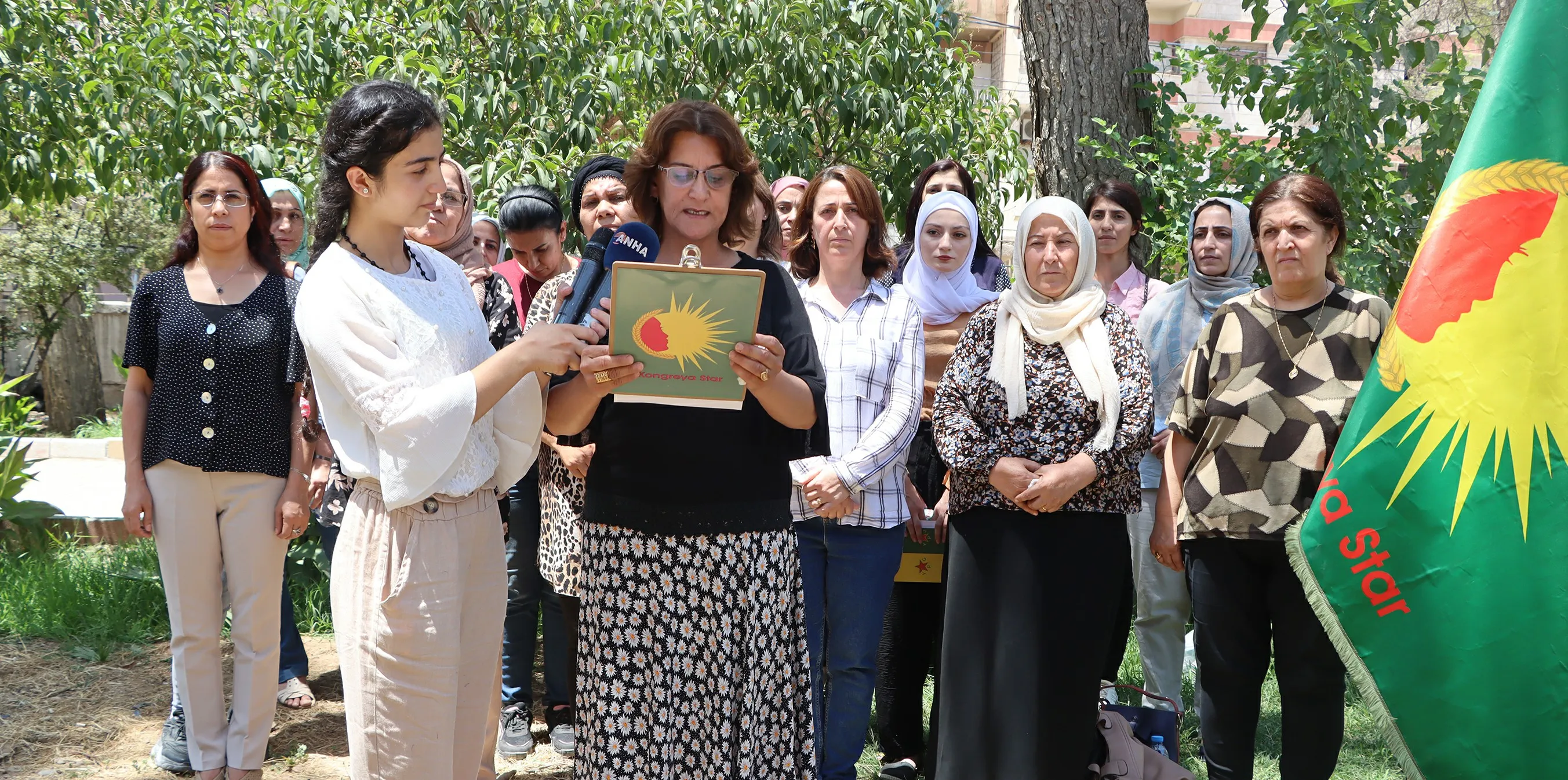 ​​​​​​​Kongra Star: Ger Viyan Dexîl jineke xwedî rûmet be, piştgiriya Erdogan nake