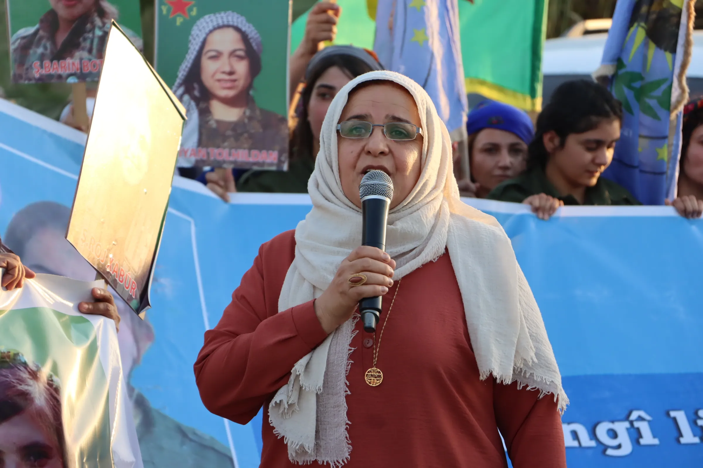 ​​​​​​​Jinên herêma Cizîrê: Ji bo serkeftinê em ê şev û roj di tevgerê de bin