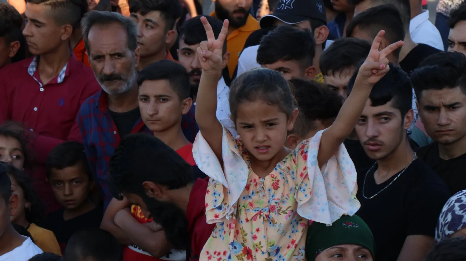 ​​​​​​​Şêniyên Helebê cenazeyê şehîd Cûdî Amanos veşart