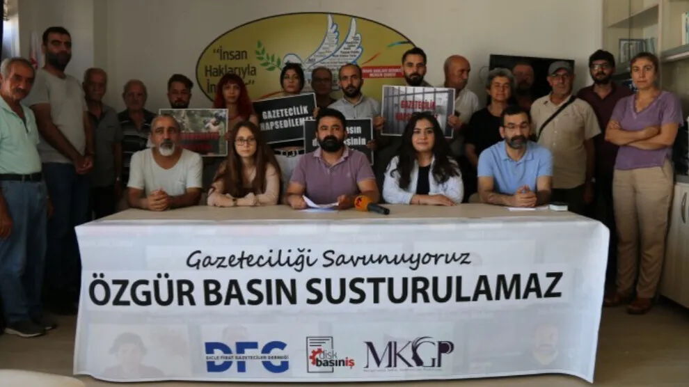 ​​​​​​​Li Stenbol û Mersînê rojnamevan ji bo hevpîşeyên xwe çalakî li dar xist