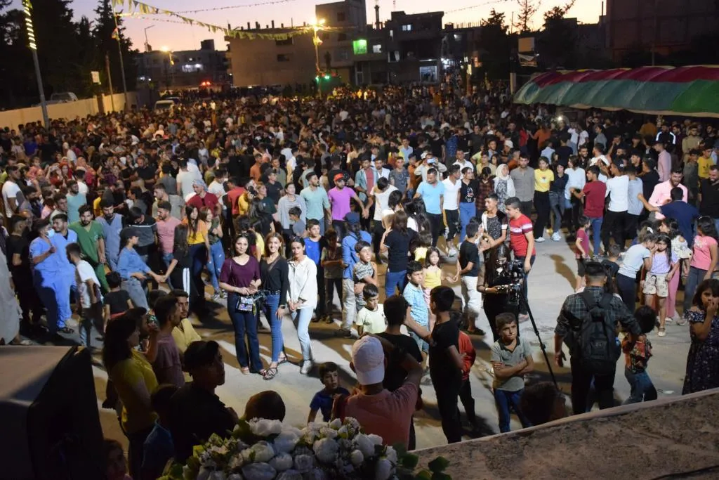 Şêniyên herêma Firatê salvegera şoreşê pîroz kir