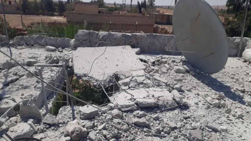 ​​​​​​​Dagirkeriya Tirk êrişî gundewarê rojhilatê Kobanê jî dike
