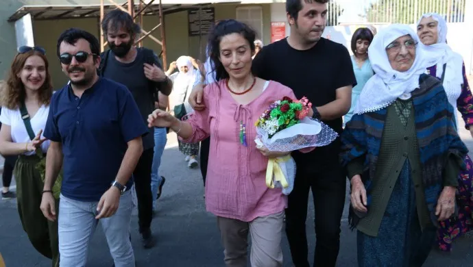 Nivîskar Mizgîn Ronak piştî 30 salan hate berdan