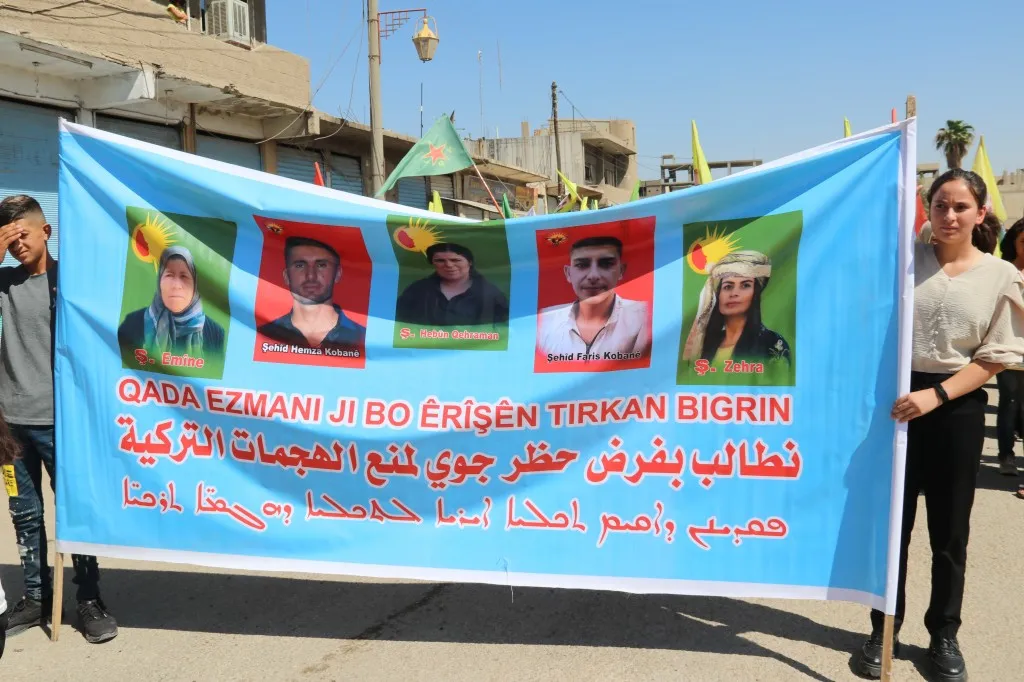 Şêniyên kantona Qamişlo li dijî êrişên dagirkeriya Tirk derketin