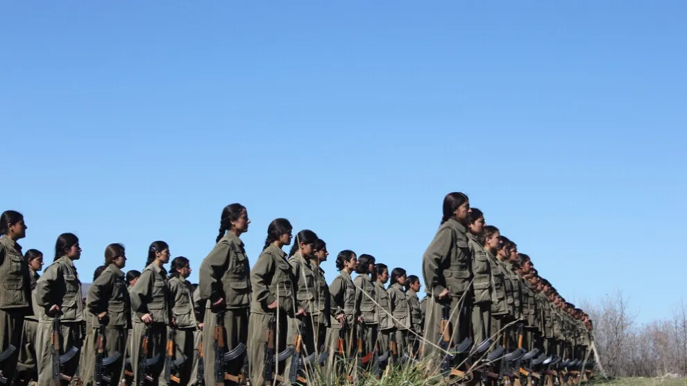 Peyama pîrozbahiyê ya Fermandariya Biryargeha YJA Starê ji bo gerîlayên jin