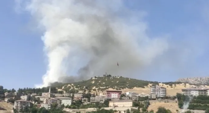 Li Şirnexê di baregeheke leşkerî de 3 teqîn pêk hatin
