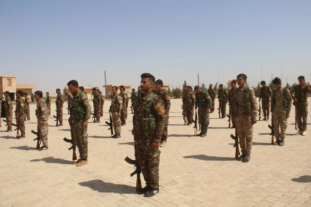 Cenazeyê şehîd Dendeh Zexîre li Şedadê hat veşartin