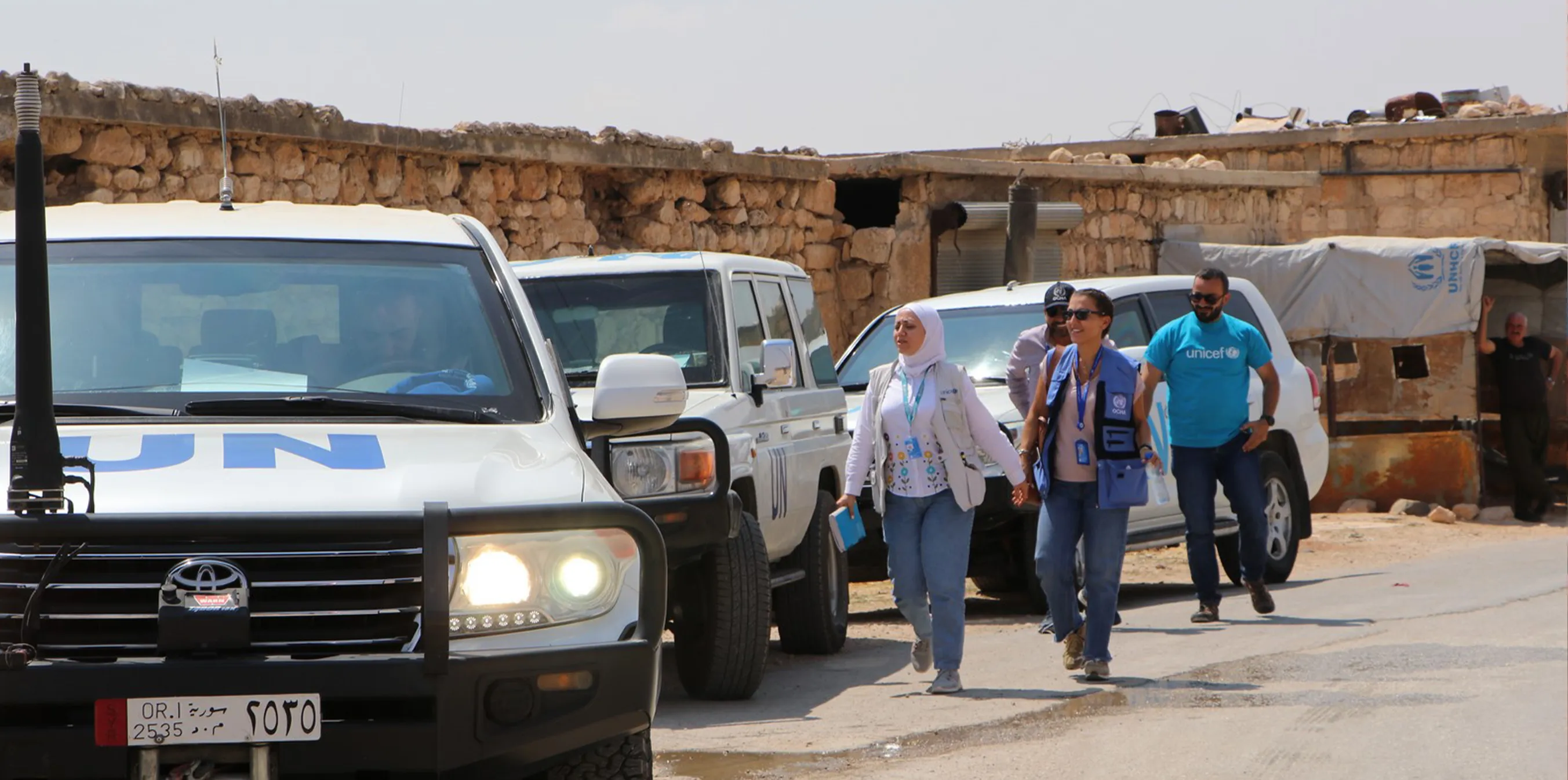 Koçberên Efrînê: Em alîkariyên xwarinê naxwazin em dixwazin vegerin Efrînê