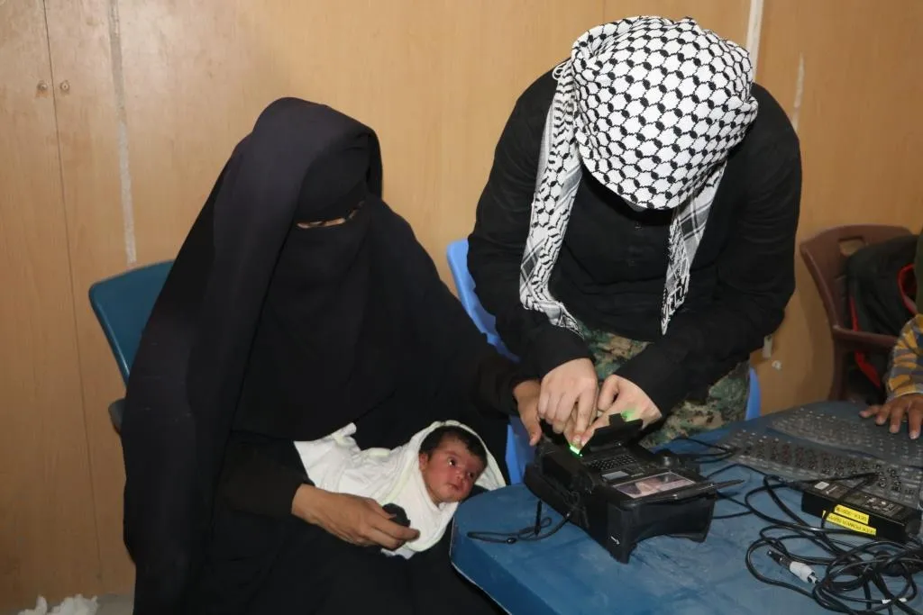 ​​​​​​​​​​​​​Di qonaxa duyemîn a Operasyona Mirovî û Ewlehiyê de nûkirina belgeyên penaberên îraqî