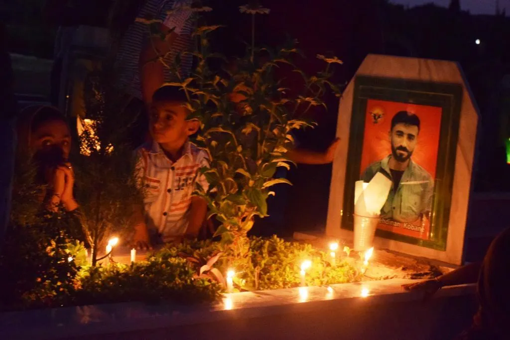 ​​​​​​​Şêniyên kantona Kobanê 134 şehîdên meha Tebaxê bi bîr anîn