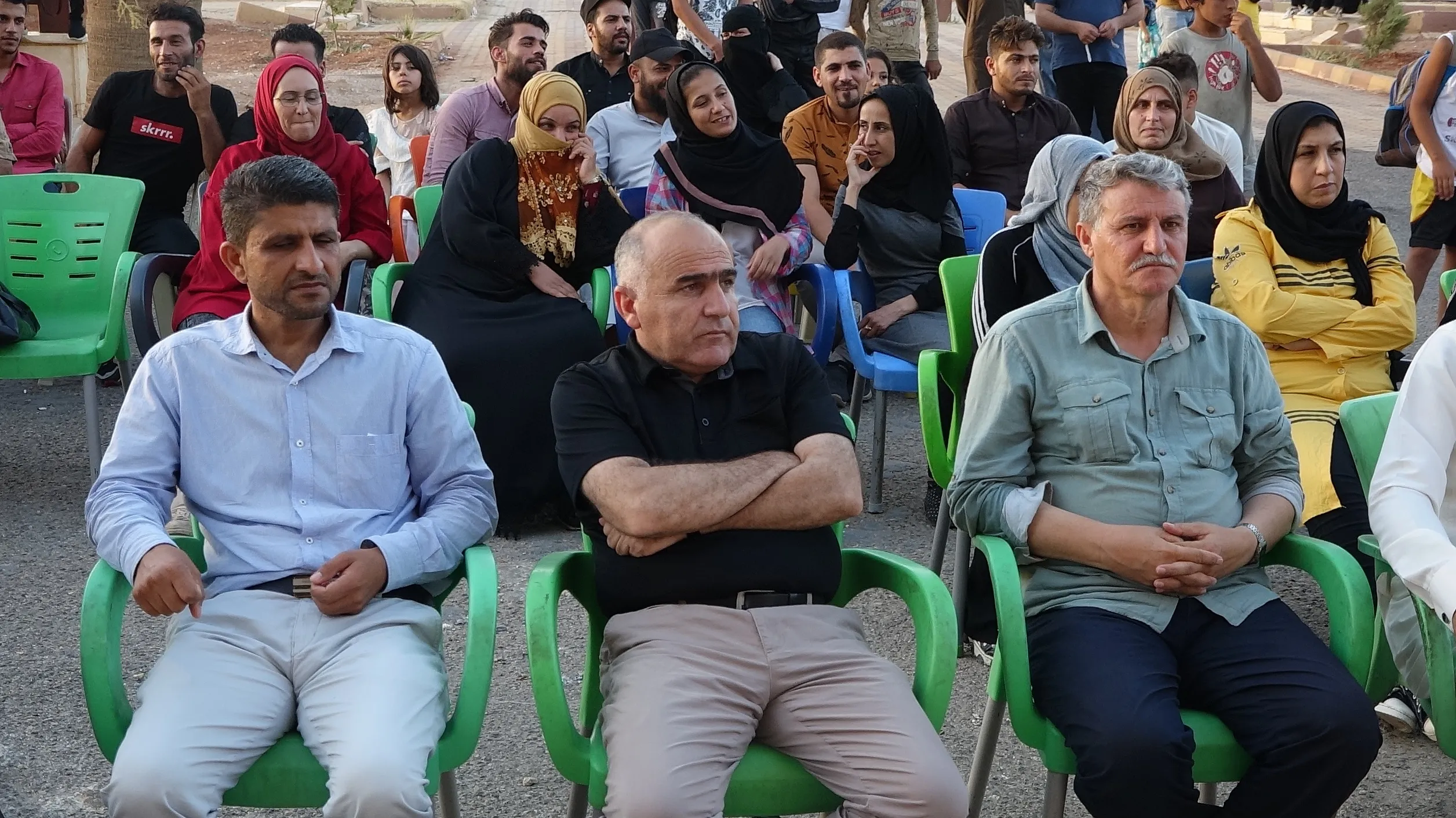 Bi dirûşma “Azadiya rêber Ocalan azadiya gelan e” li Tebqayê çalakiyek hat lidarxistin