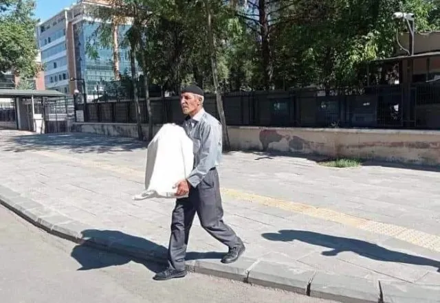 Malbatên şehîdan: Heta cinawir jî mîna dewleta Tirk nakin