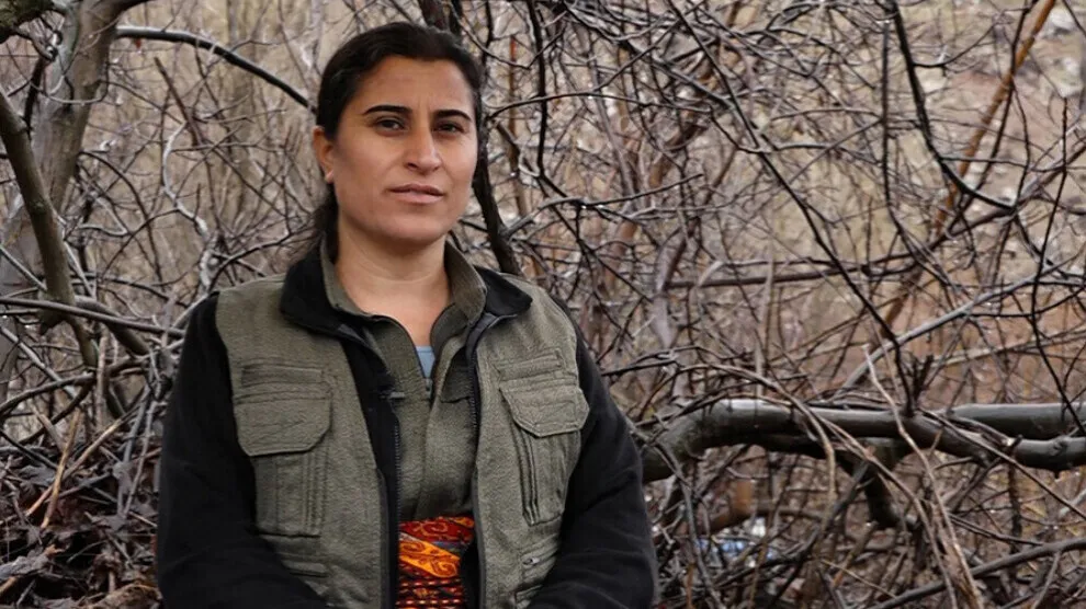 Zerîn Rûken: Îran wê bi têkoşîna azadiyê ya jinan azad bibe