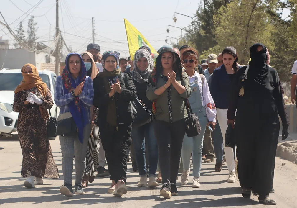 Çalakiya konvedanê di roja 26`an de ye: 'Em bibin yek û nokeran ji nav xwe derxin'
