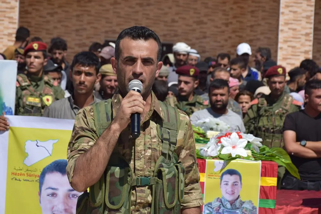 ​​​​​​​Şehîd Pêngava Mirovî û Ewlehiyê Udey Cinêdiye hate oxirkirin