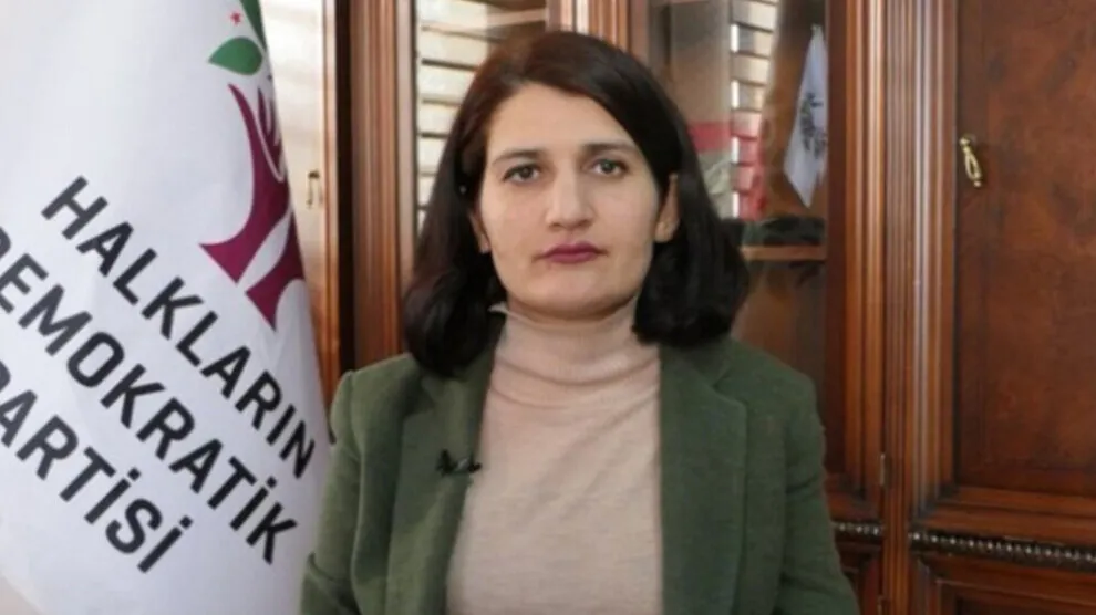 ​​​​​​​Semra Guzel xistine hucreya yek kesî