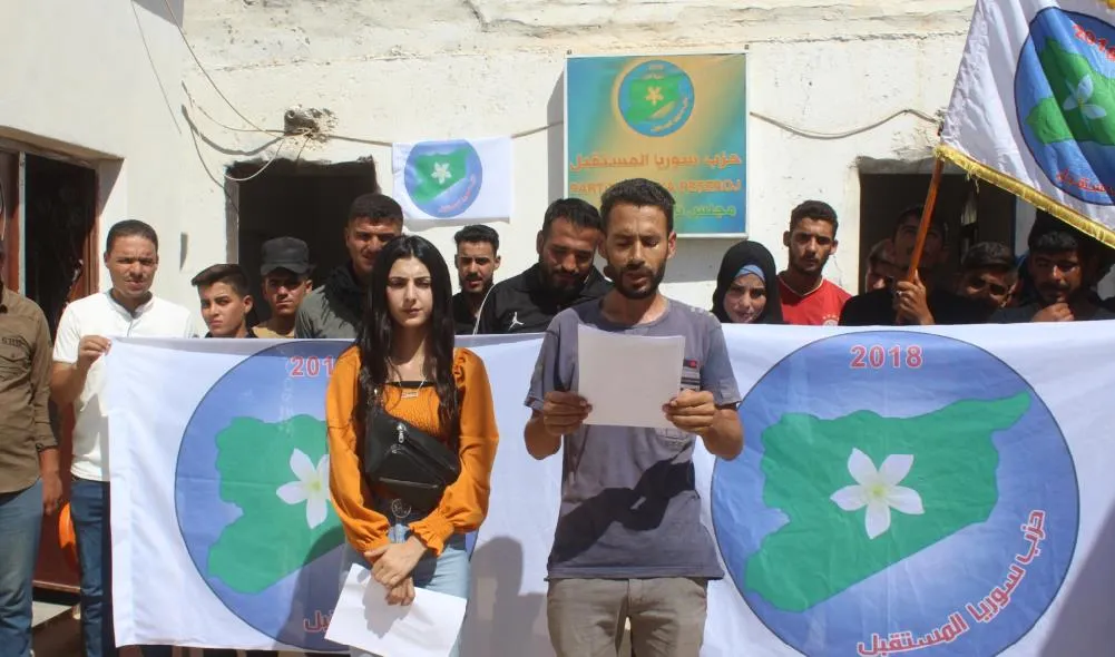 ‛Dewleta Tirk ji bo bazariyê ciwanan dide koçberkirin’