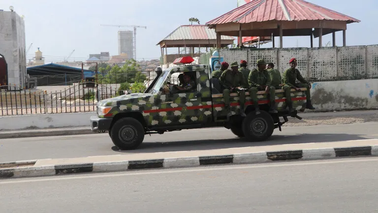 ​​​​​​​Di êrişeke xwekujî de 10 leşkerên Somalê hatin kuştin