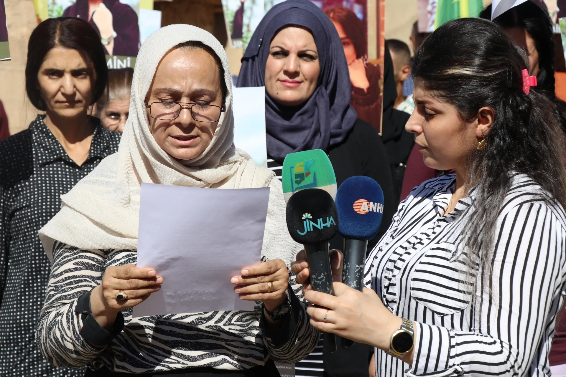​​​​​​​Li Bakur û Rojhilatê Sûriyê  jin ji bo serhildana li Rojhilat û Îranê li qadan in -HATE NÛKIRIN