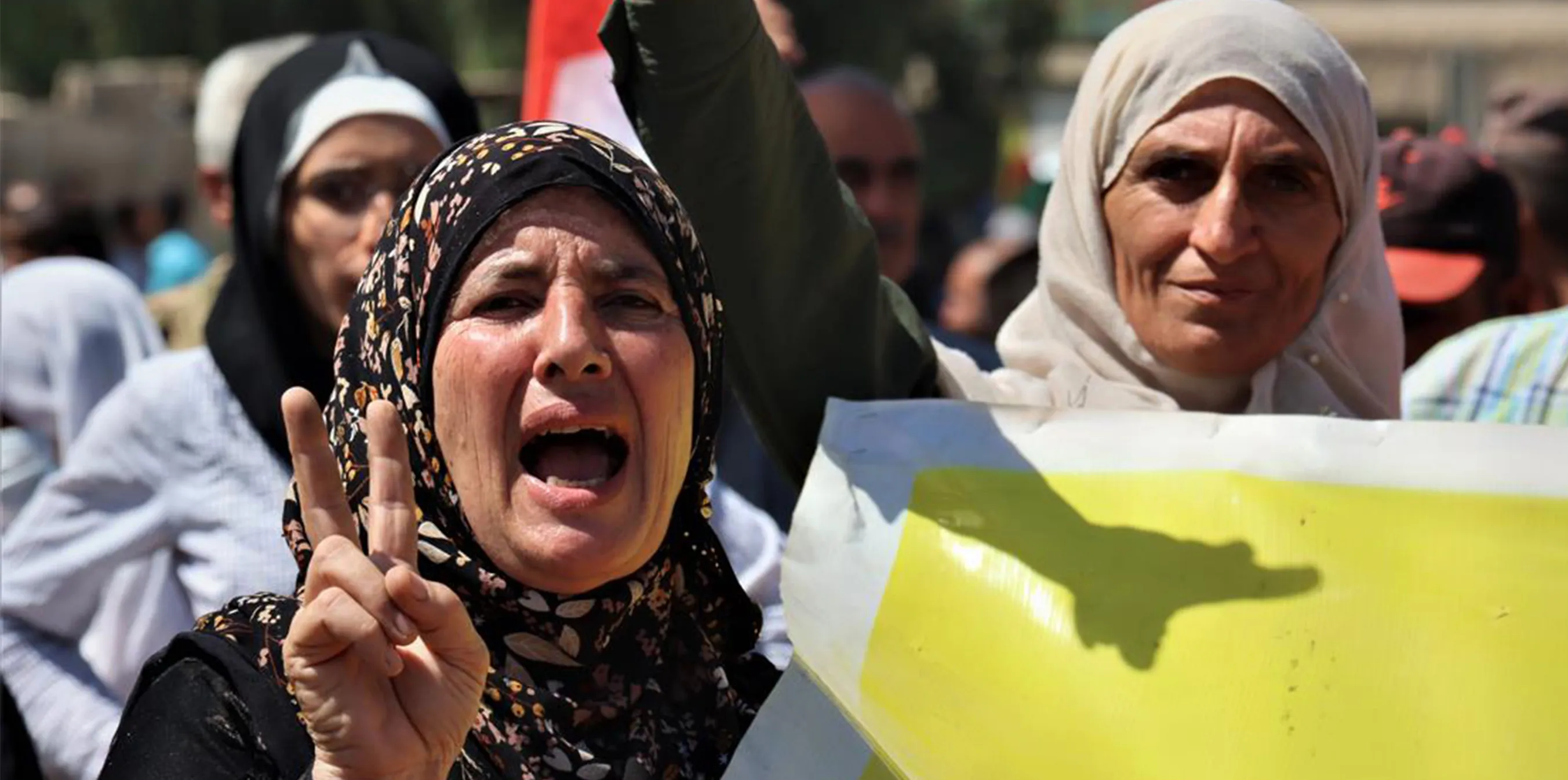 Bi hezaran şênî li kantona Hesekê li dijî dagirkeriyê û xiyaneta PDK`ê xwepêşandan li dar xist