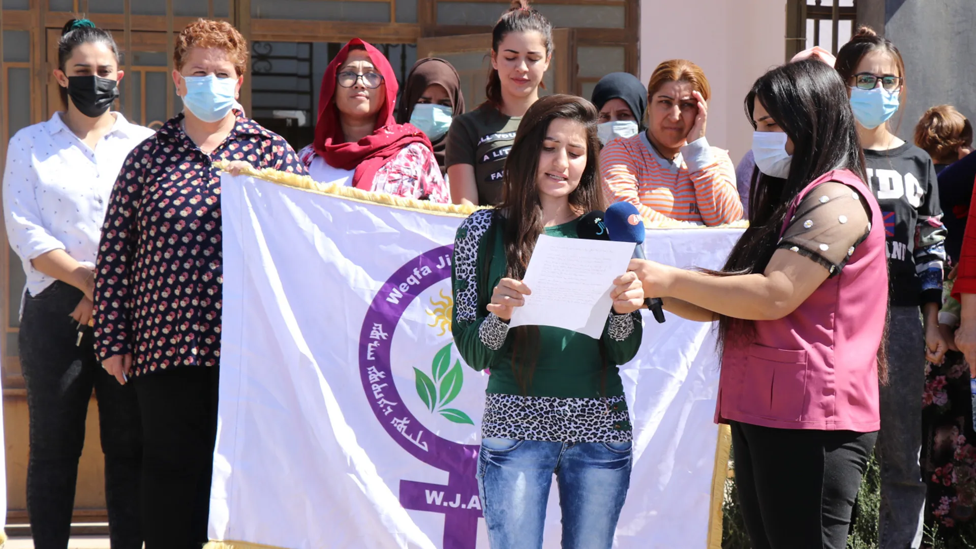  Weqfa Jinên Azad hemleya danasîna têgeha şerê gel ê şoreşgerî dest pê kir