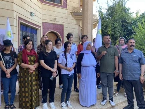 Keça Êzidî Wefa Elî Ebas gihaşt malbata xwe