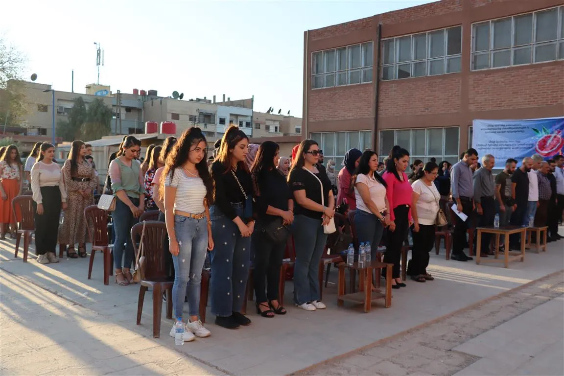​​​​​​​Meclisa Civakî ya Ermen yekemîn kadroyên hînkirina zimanê ermenî derçûn