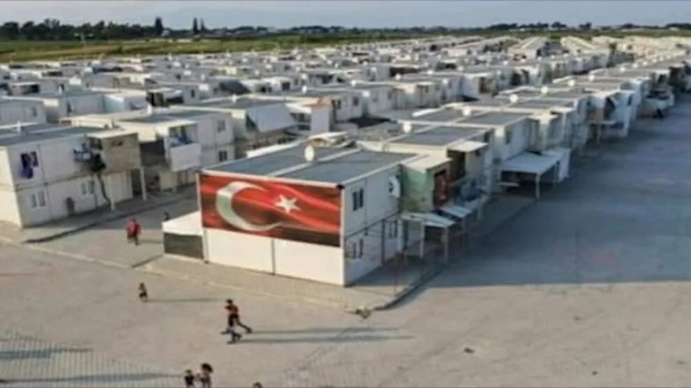 ​​​​​​​Koçberên ji Efrînê: Rêxistinên îxwanî şîrikên dagirkeriya Tirk in