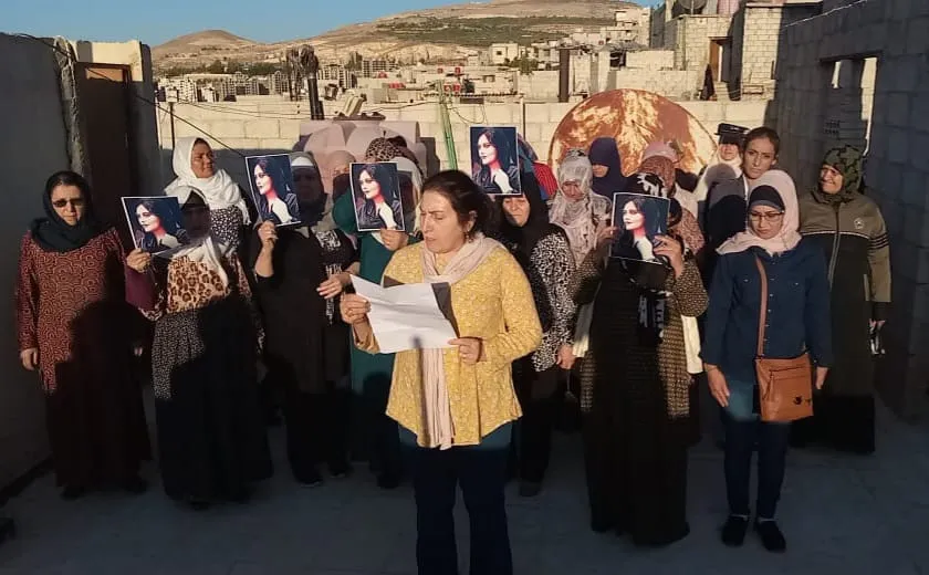 ​​​​​​​Jinên taxa Zorava kuştina Jîna Emînî şermezar kir