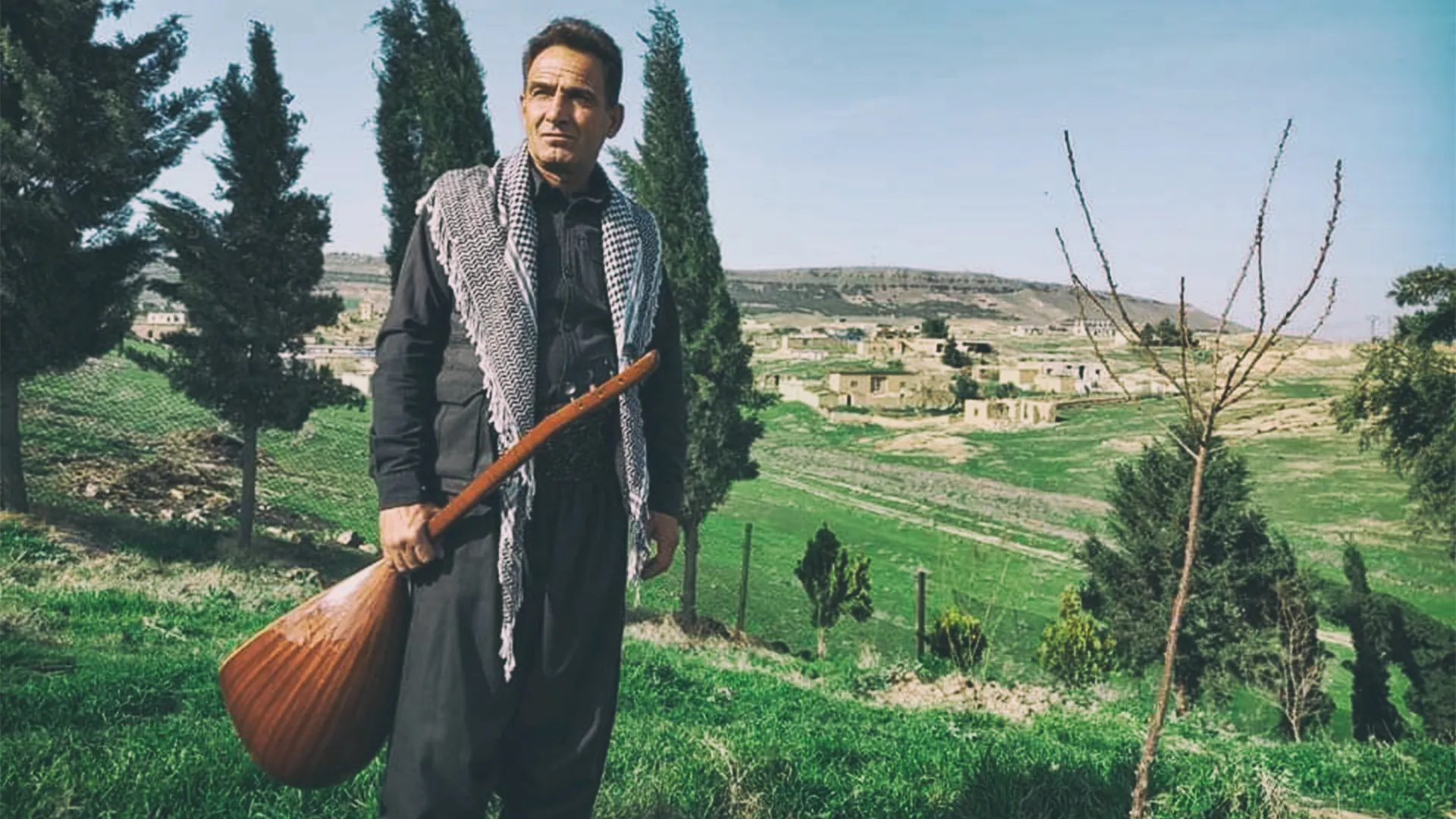  Rêwîtiya 31 salan a têkoşînê; Hunermend Rêber Îsa