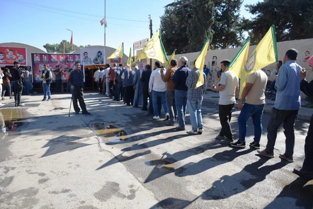 Şêniyên herêma Firatê sersaxî da malbatên 3 gerîlayên bi çekên kîmyewî şehîd bûne