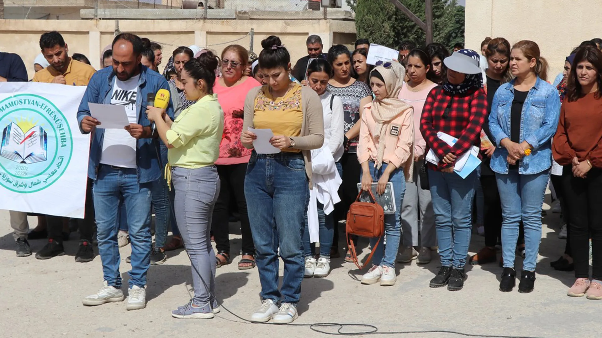 Yekitiya Mamostayan a Efrînê Roja Mamosteyan a Cîhanê pîroz kir