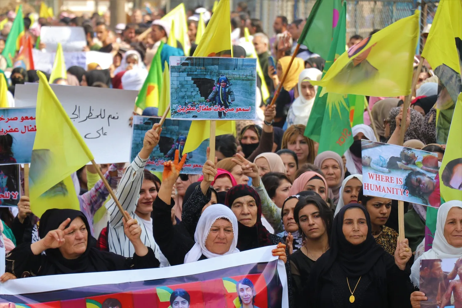 ​​​​​​​Li Qamişloyê bi hezaran kes li dijî êrişên dagirkeriya Tirk daketin qadan - HATE NÛKIRIN