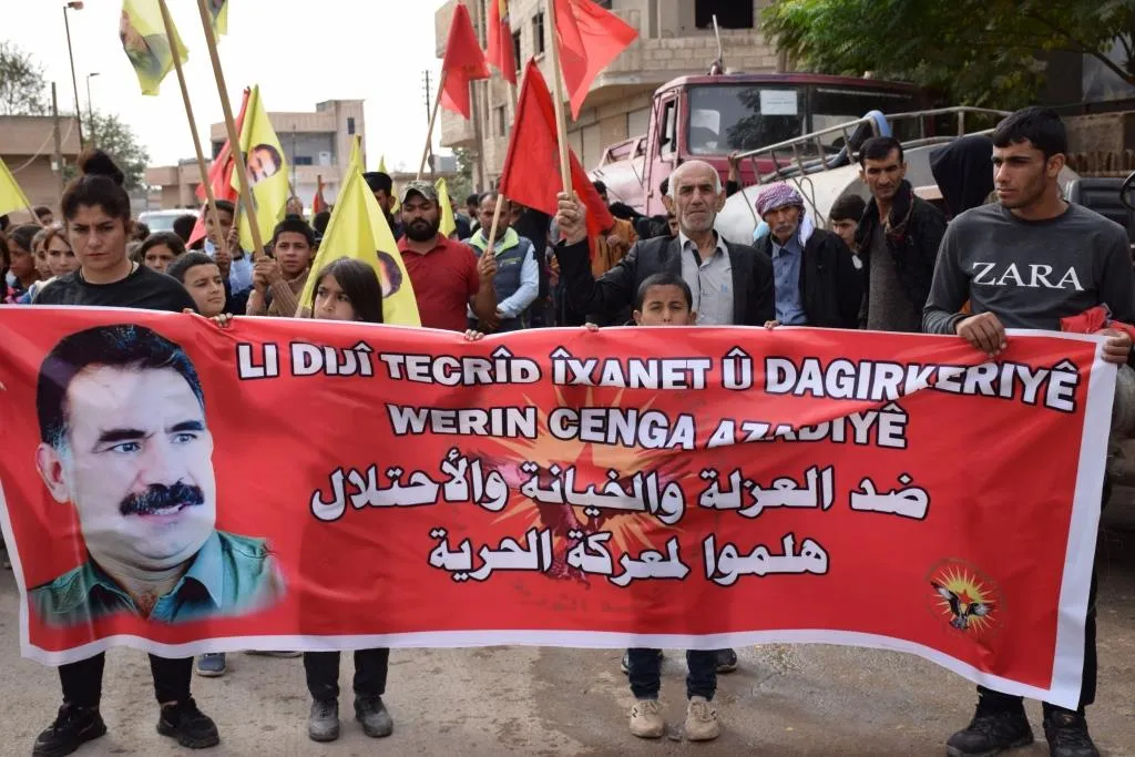 Li Kobanê tecrîda girankirî ya li ser rêber Ocalan hat şermezarkirin