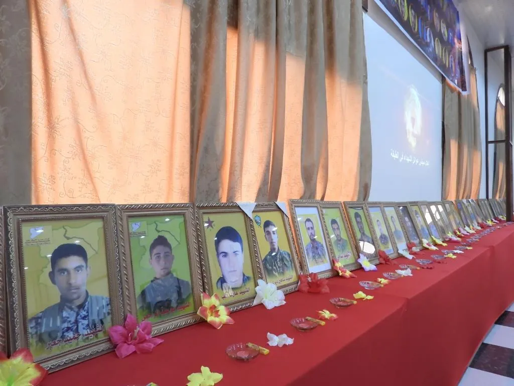 Meclisa Malbatên Şehîdan a Tebqayê 39 şehîdên mehên Îlon û Cotmehê bi bîr anîn