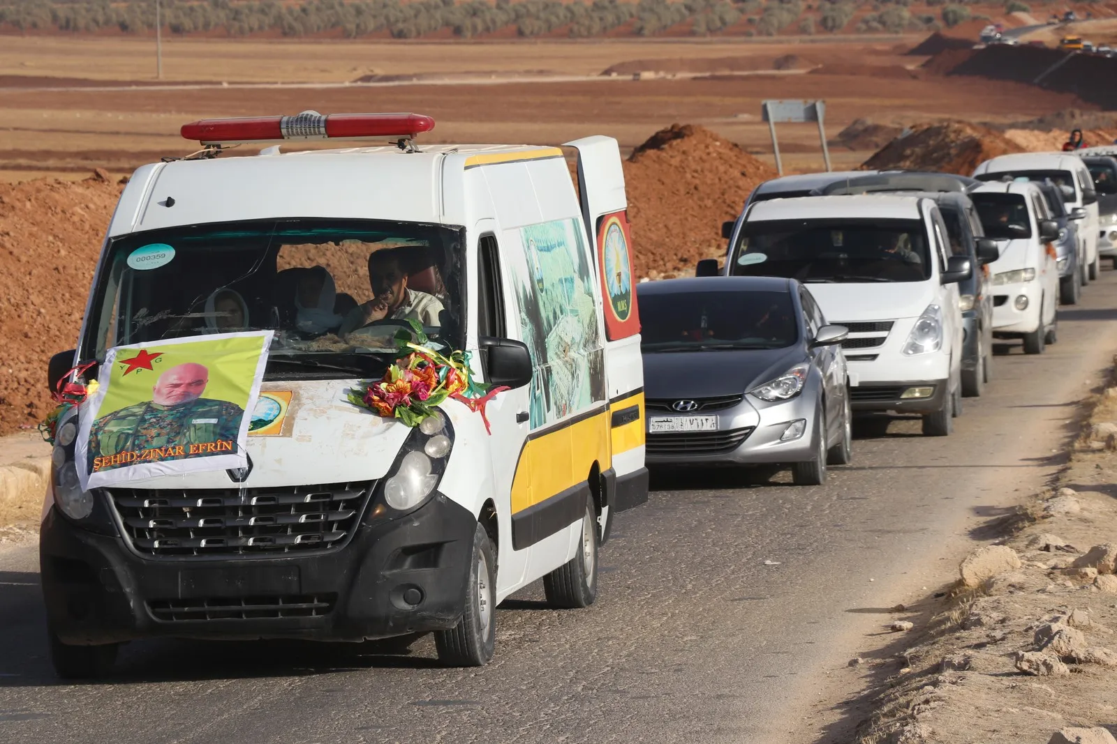 ​​​​​​​Cenazeyê şehîd Zinar Efrîn li Şehbayê hat oxirkirin