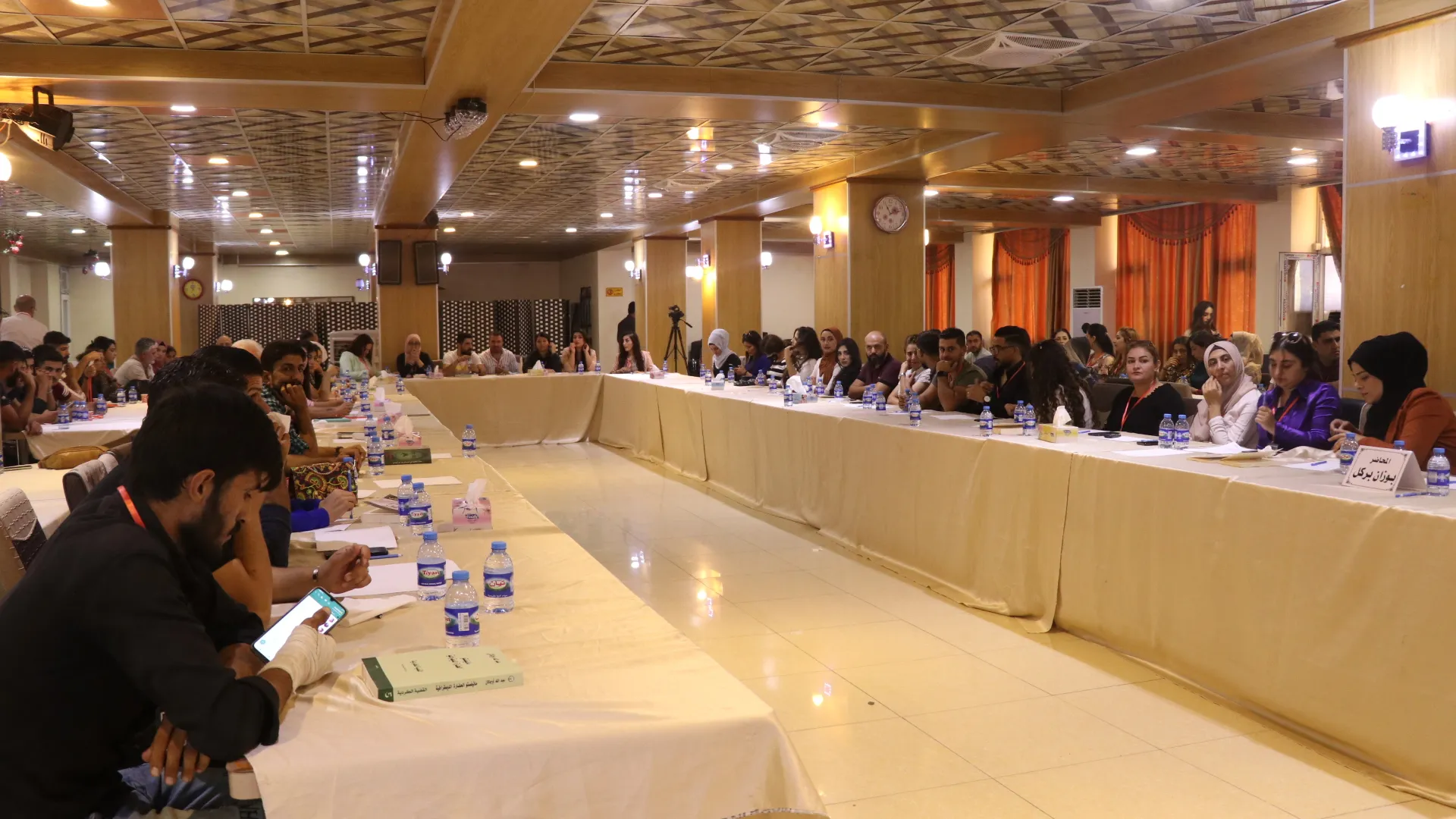 ​​​​​​​Desteya Ciwanan û Werzîşê li ser komploya li dijî rêber Ocalan panelek li dar xist