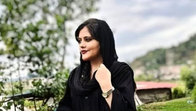 ​​​​​​​Parêzerê malbata Jîna Emînî rapora Tiba Edlî red kir