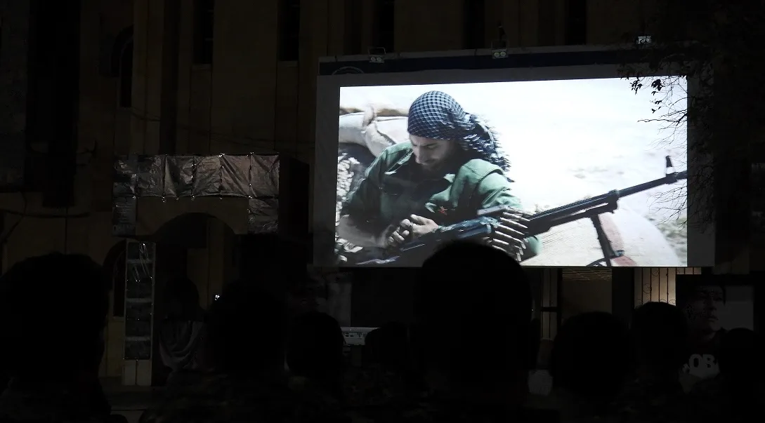 ​​​​​​​Fîlma “Kobanê” li Tebqayê hat pêşandan
