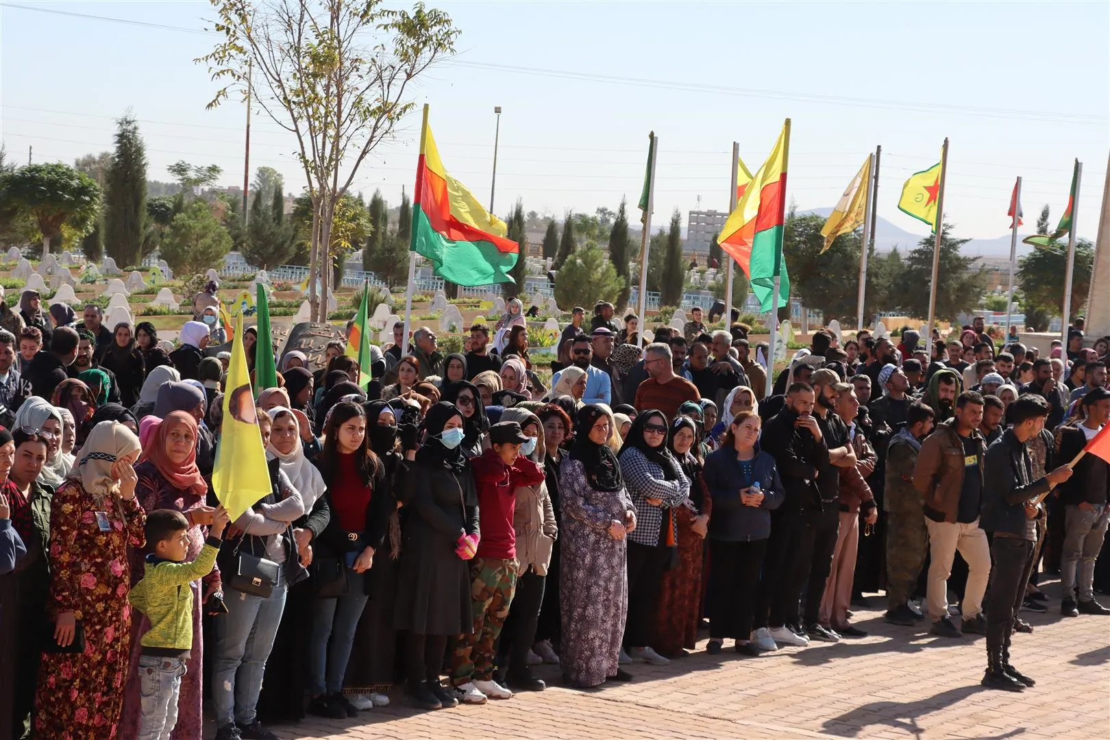 Di merasîma xiyabî ya şehîd Dîlan Eşref de: Em ê heta serkeftinê tê bikoşin