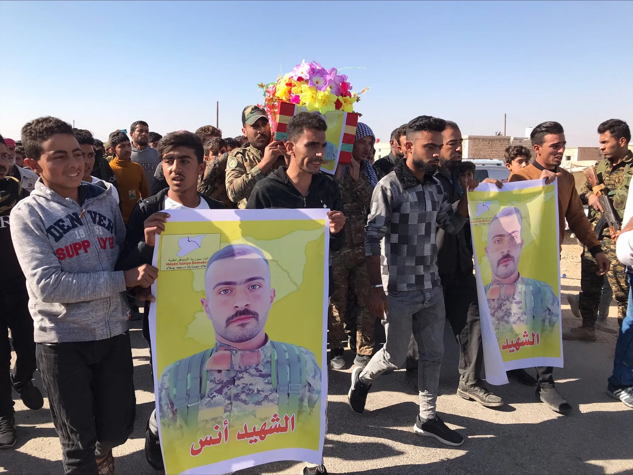 Cenazeyê şehîd Enes El Falih bi merasîmeke bi heybet hat veşartin