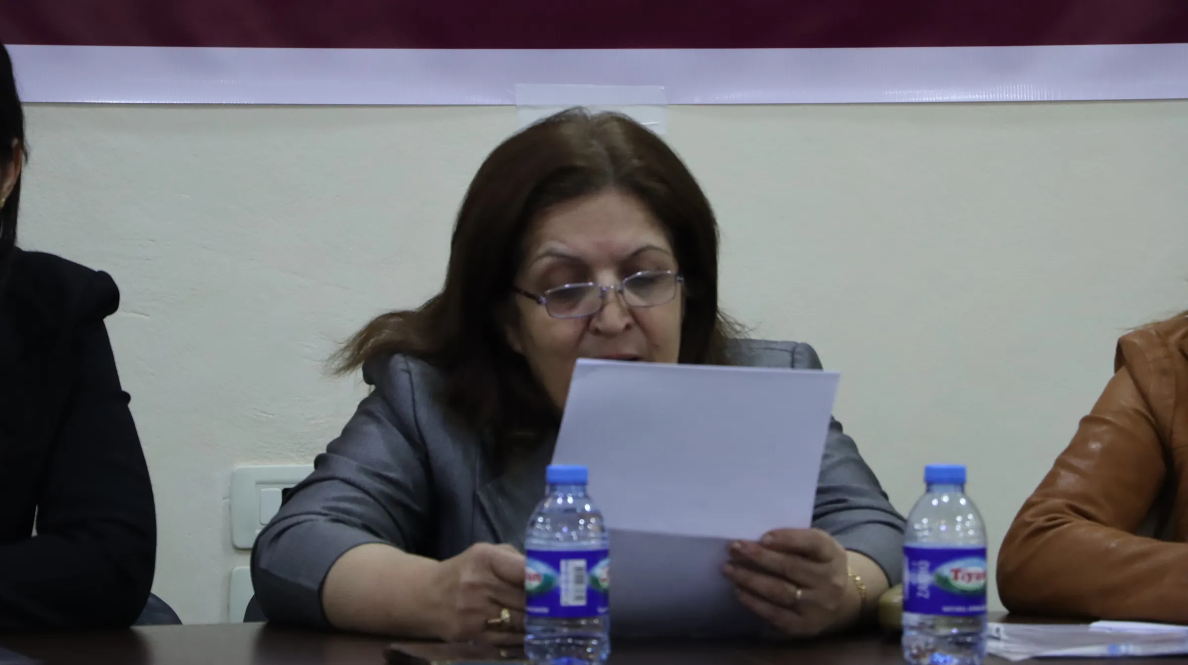 Li Qamişloyê rêzesemînerên li ser 25′ê Mijdarê